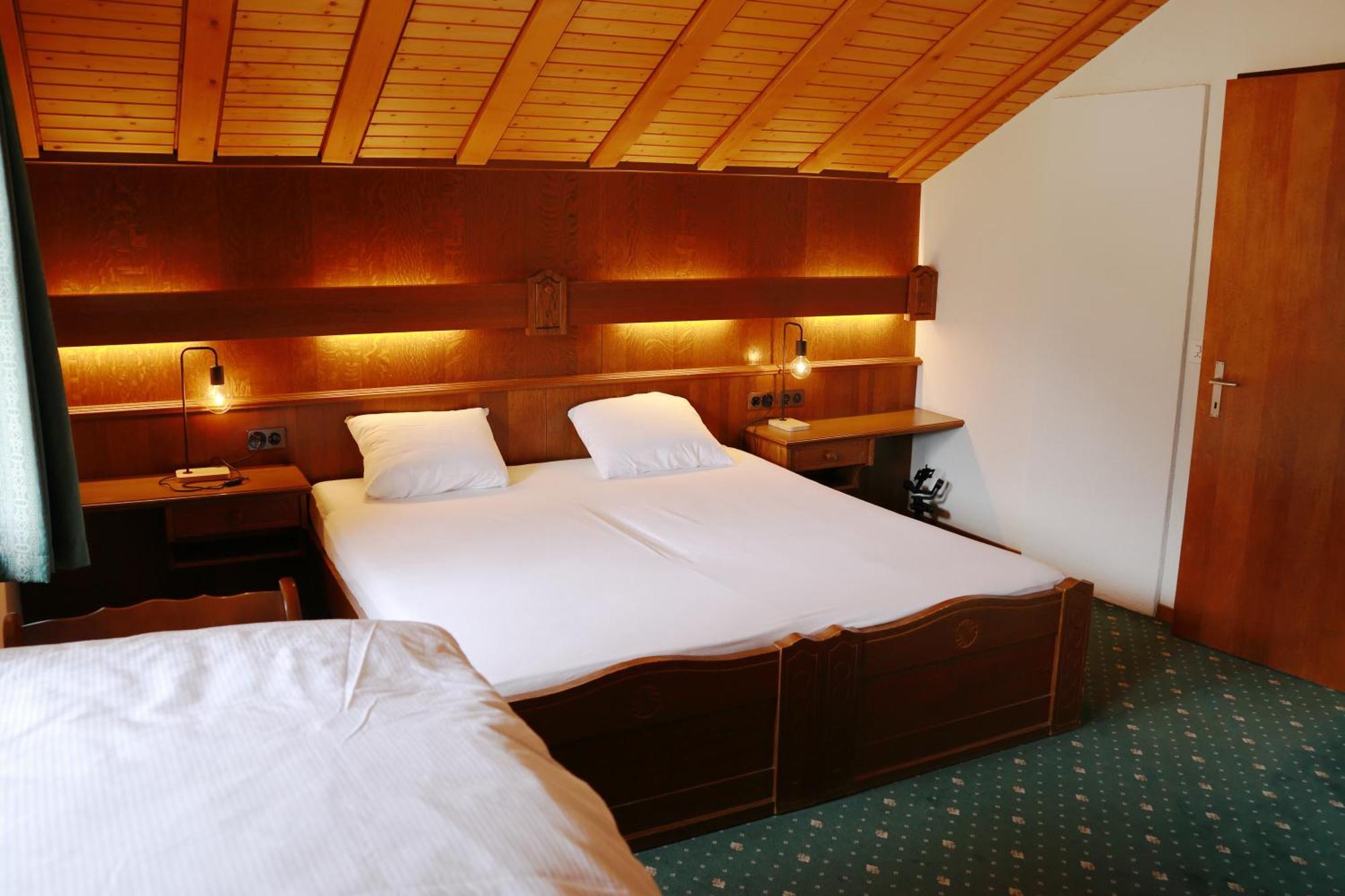 Grichting Hotel & Serviced Apartments Leukerbad Exterior photo