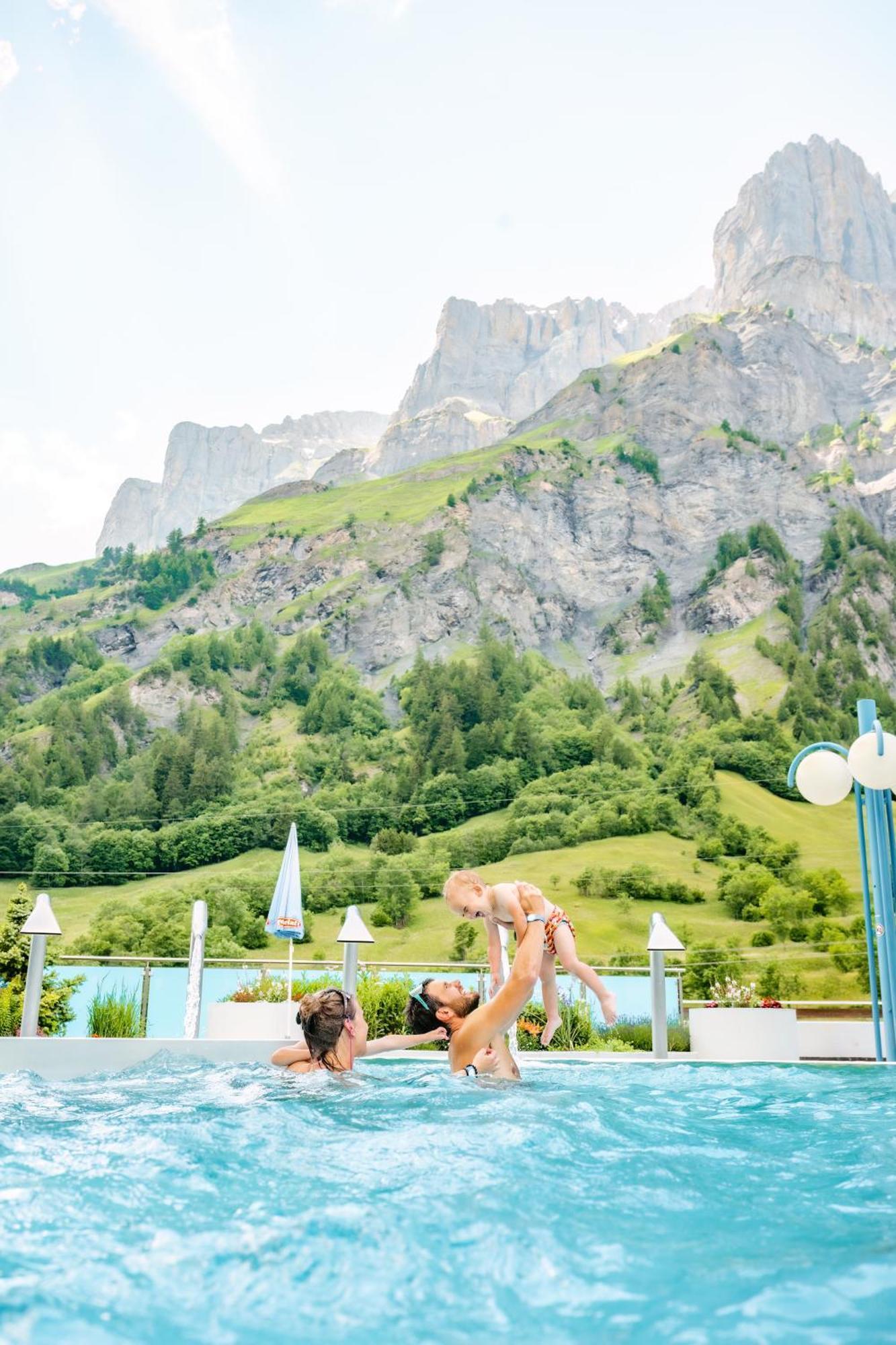 Grichting Hotel & Serviced Apartments Leukerbad Exterior photo
